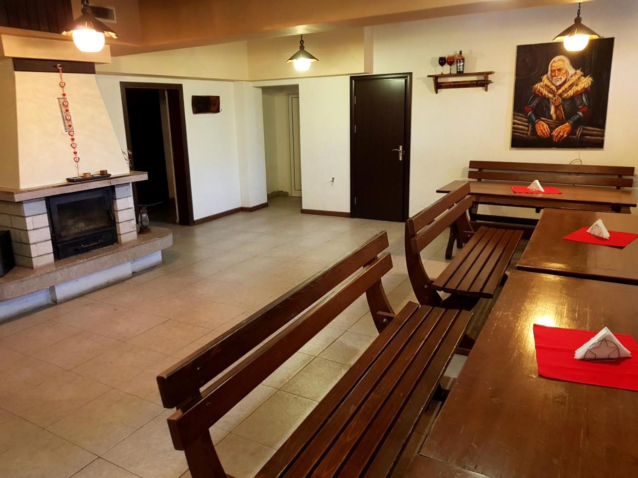 Hanovete Hotel Pliska Extérieur photo